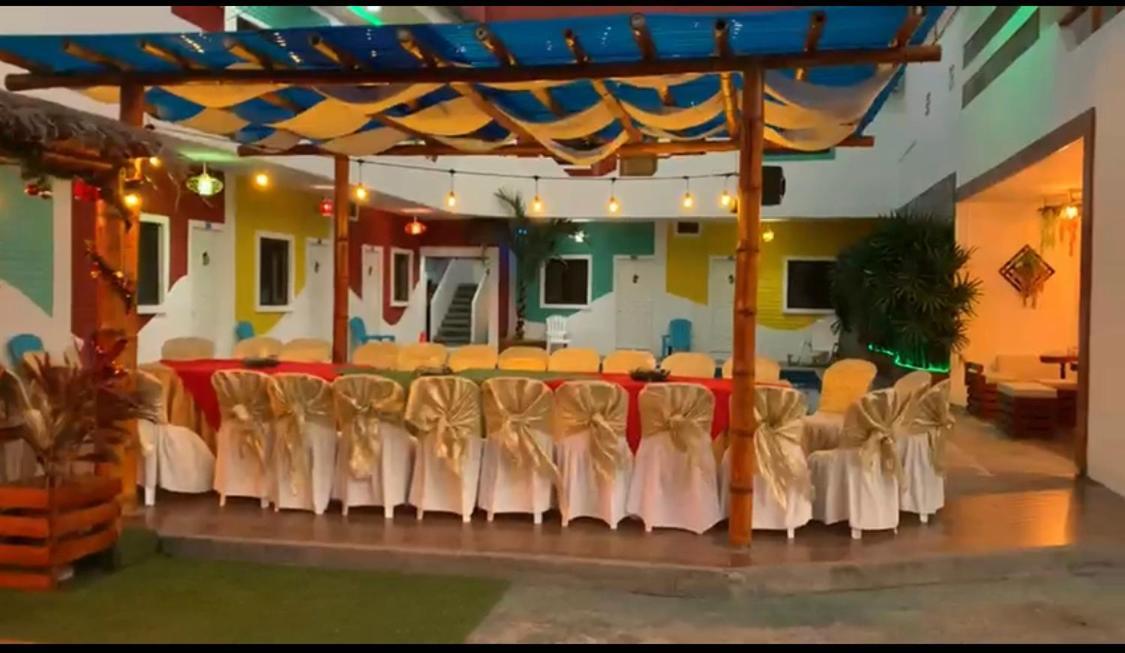 فندق Hostal Las Velas مانتا المظهر الخارجي الصورة