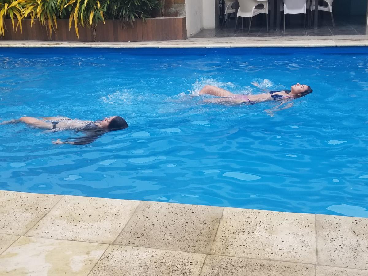 فندق Hostal Las Velas مانتا المظهر الخارجي الصورة