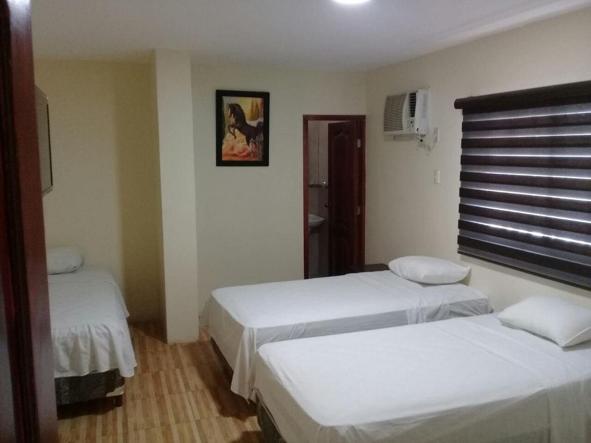 فندق Hostal Las Velas مانتا المظهر الخارجي الصورة